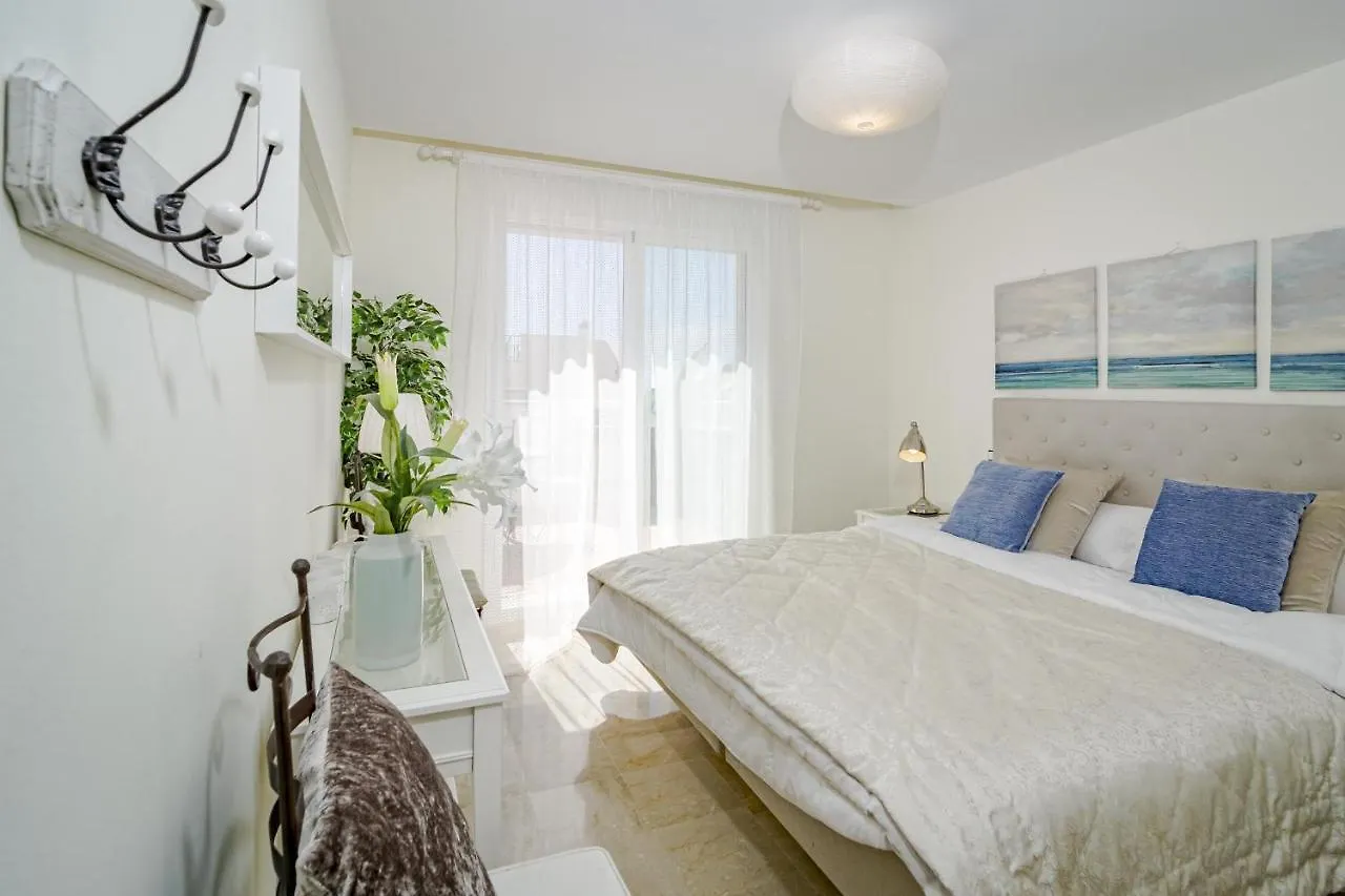 Appartamento Ar23 - Holiday Flat, Puerto Banus By Roomservices Marbella Spagna