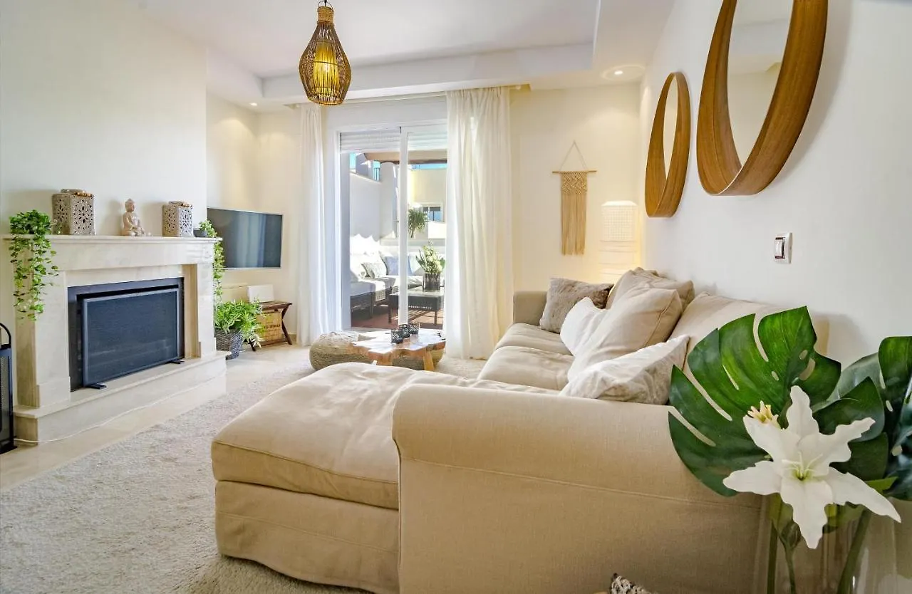 Ar23 - Holiday Flat, Puerto Banus By Roomservices Marbella 0*,