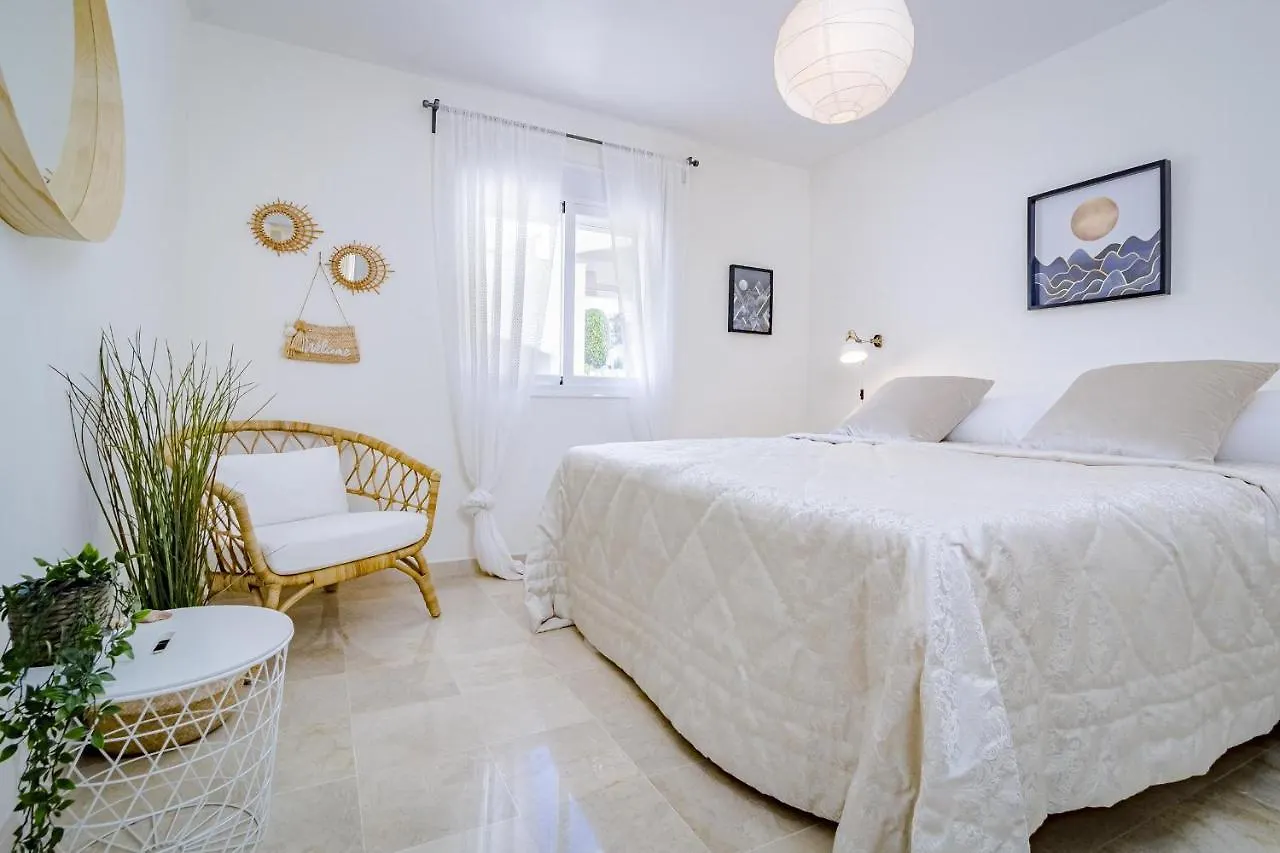 Ar23 - Holiday Flat, Puerto Banus By Roomservices Marbella