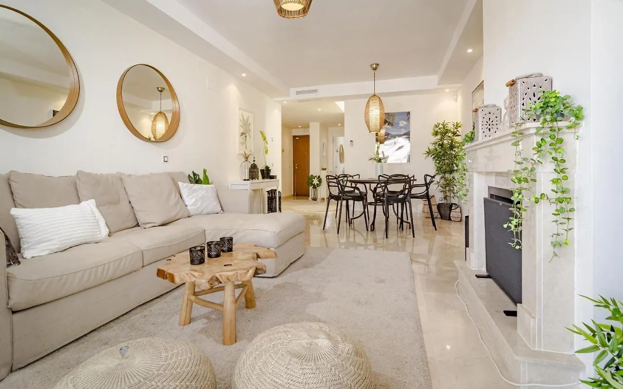 Apartamento Ar23 - Holiday Flat, Puerto Banus By Roomservices Marbella